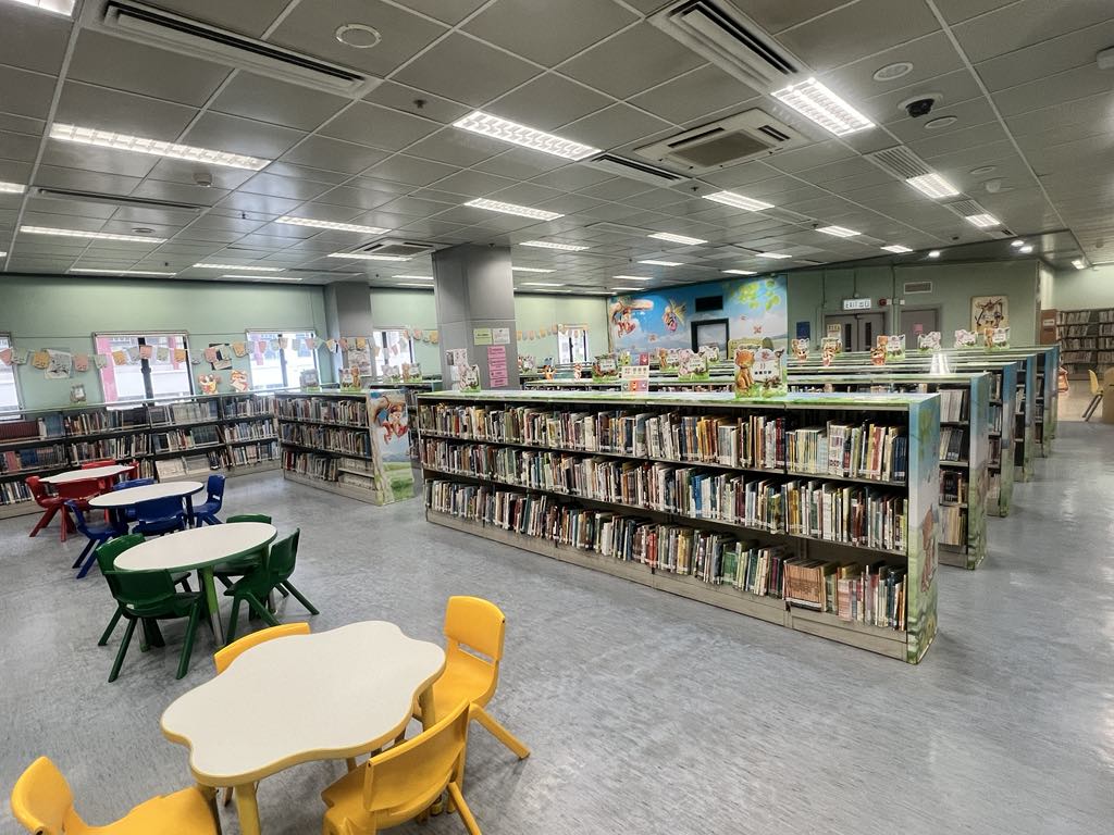Ngau Tau Kok Public Library ( District Library )3 Ngau Tau Kok Public Library ( District Library )3
